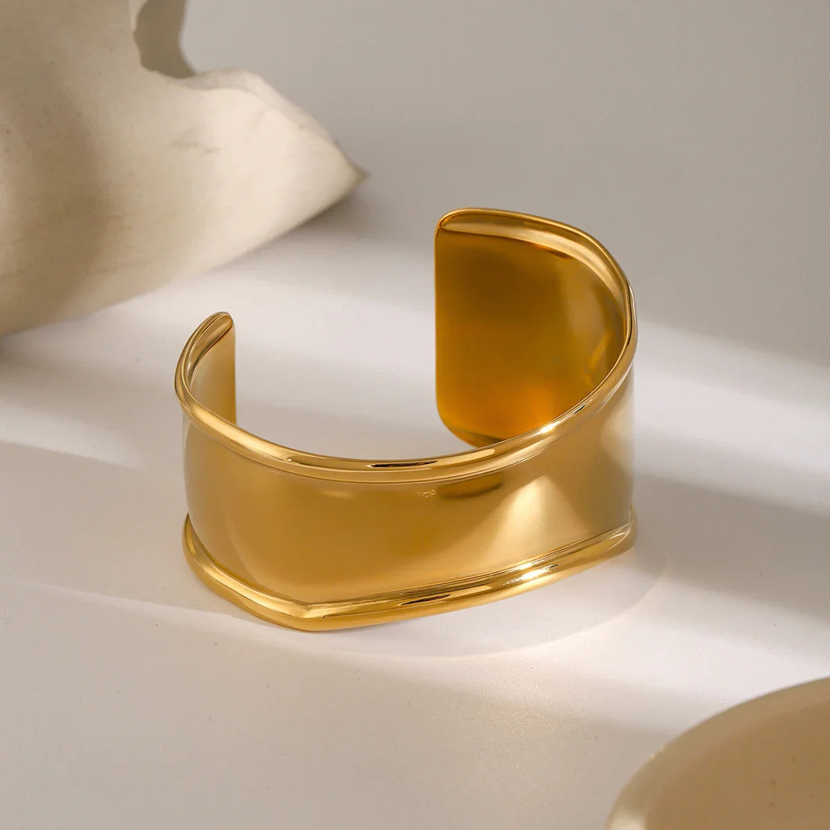 [AuraEcho]Rachel Gold Bangle