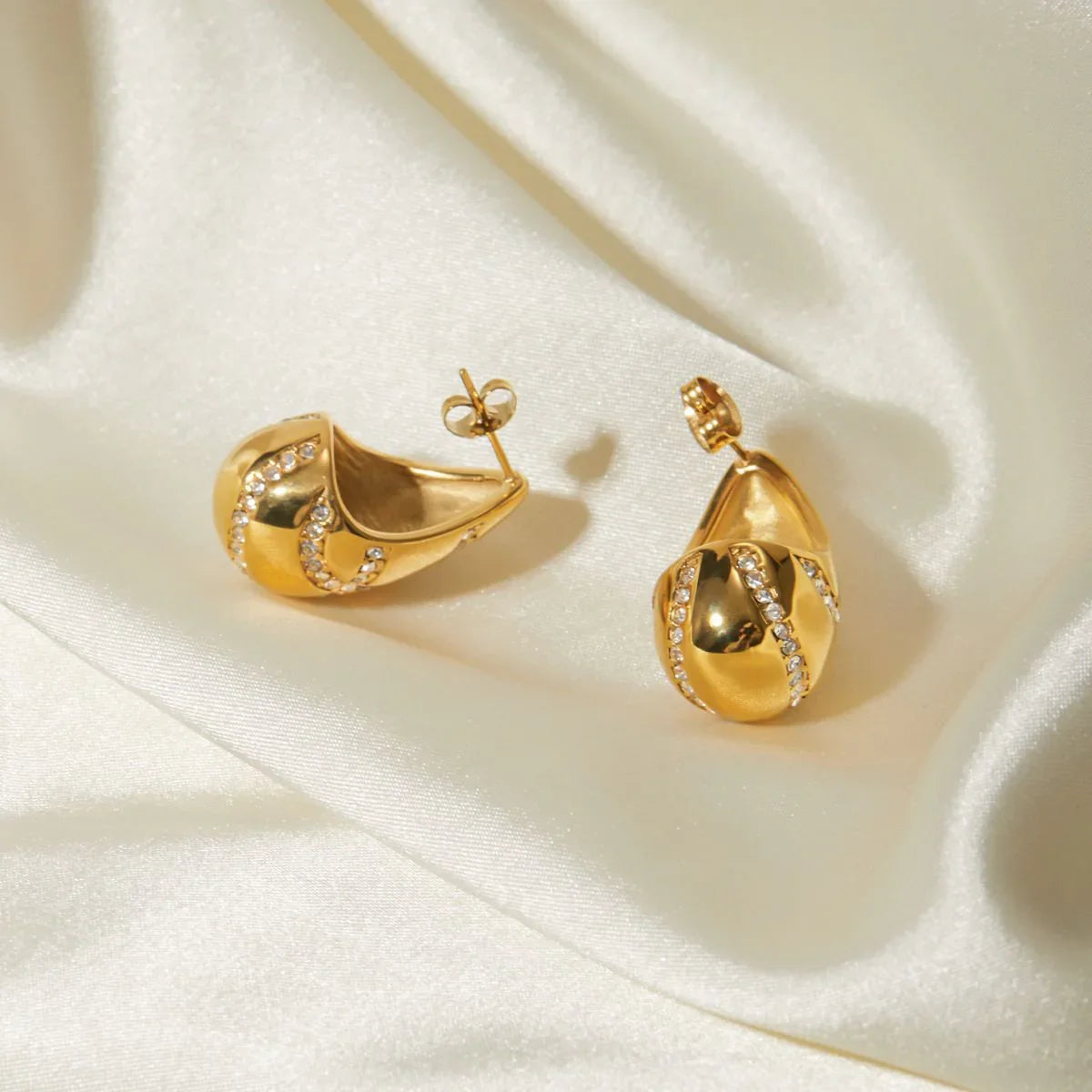[AuraEcho]Linnea Gold Earrings