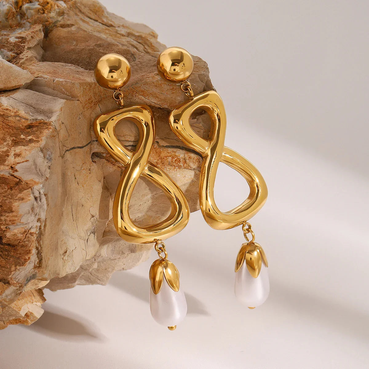 [AuraEcho]Kaylee Freshwater Pearl Earrings