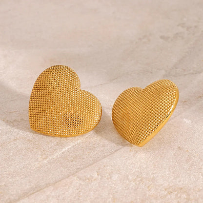 [AuraEcho]Cecelia Textured Heart Earrings