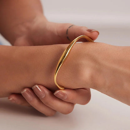 [AuraEcho]Tiffany Gold Bangle
