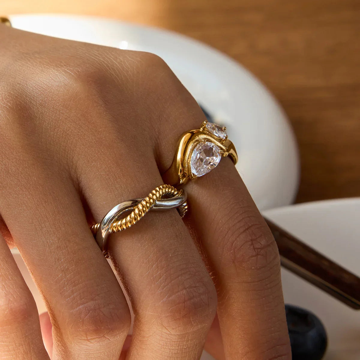 [AuraEcho]Soletta Diamond Teardrop Gold Ring