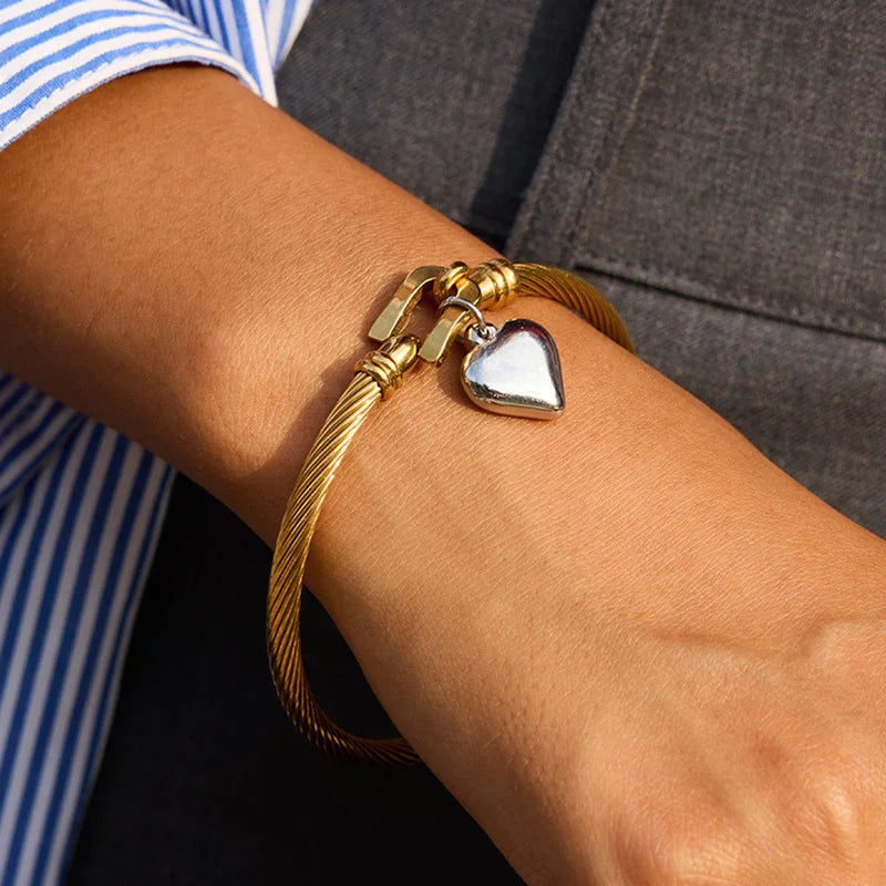 [AuraEcho]Solenne Twisted Band Gold Bracelet