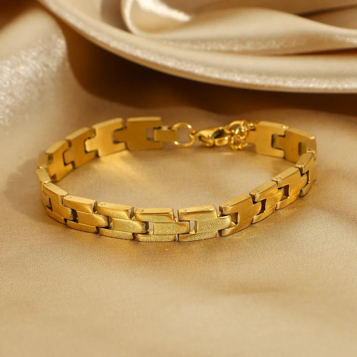 [AuraEcho]Zeri Gold Bracelet