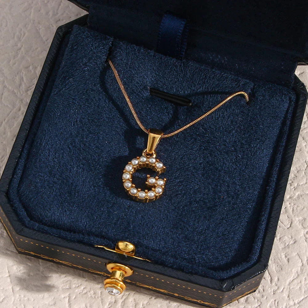 [AuraEcho]Augustine Initial Letter Pearl Necklace
