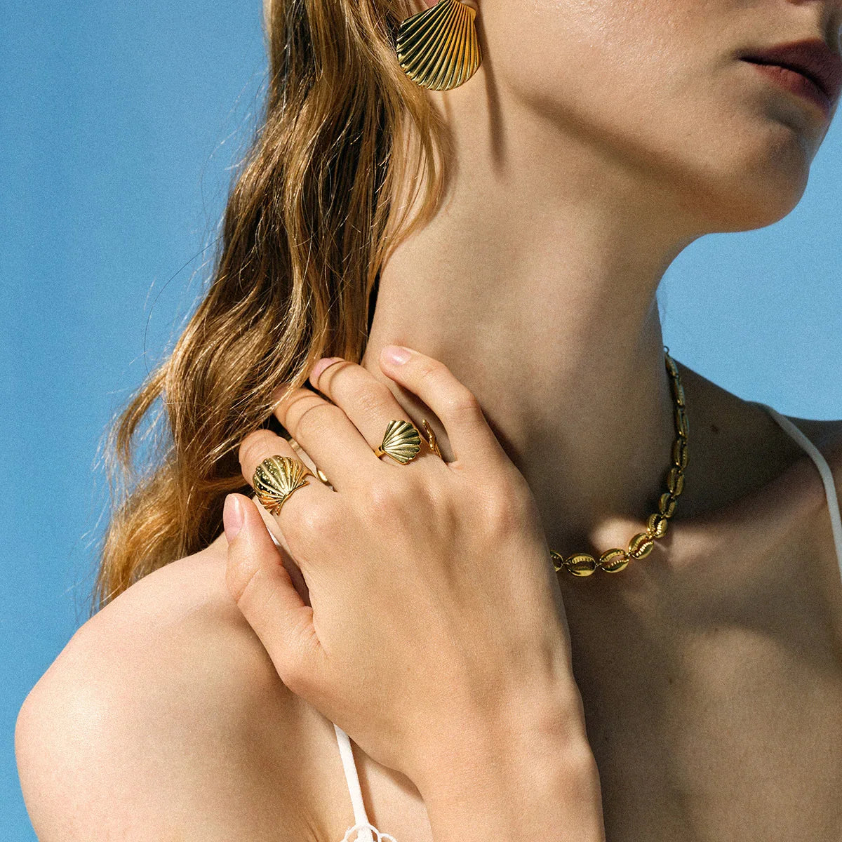 [AuraEcho]Nicole Seashell Gold Earrings