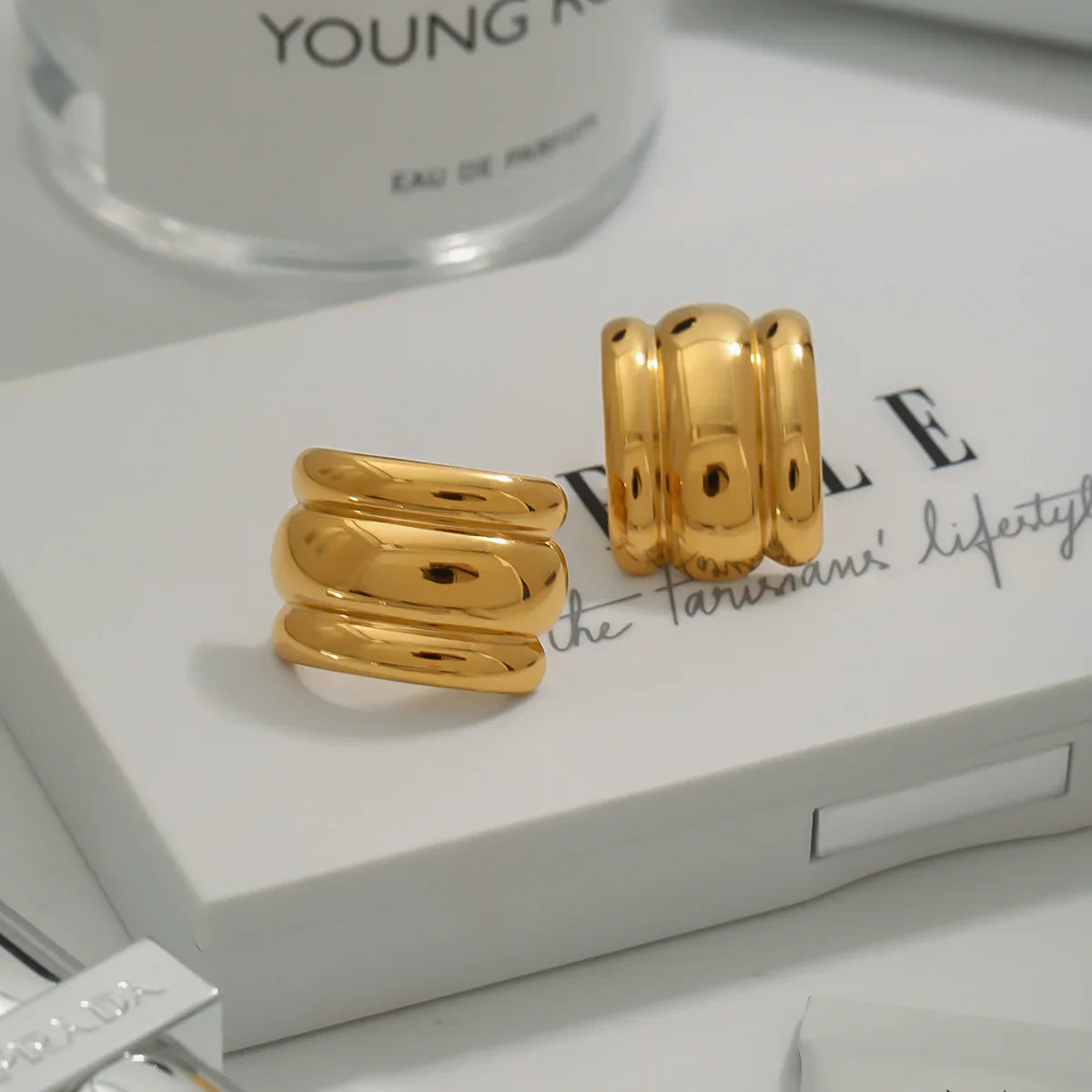 [AuraEcho]Angela Gold Arch Earrings