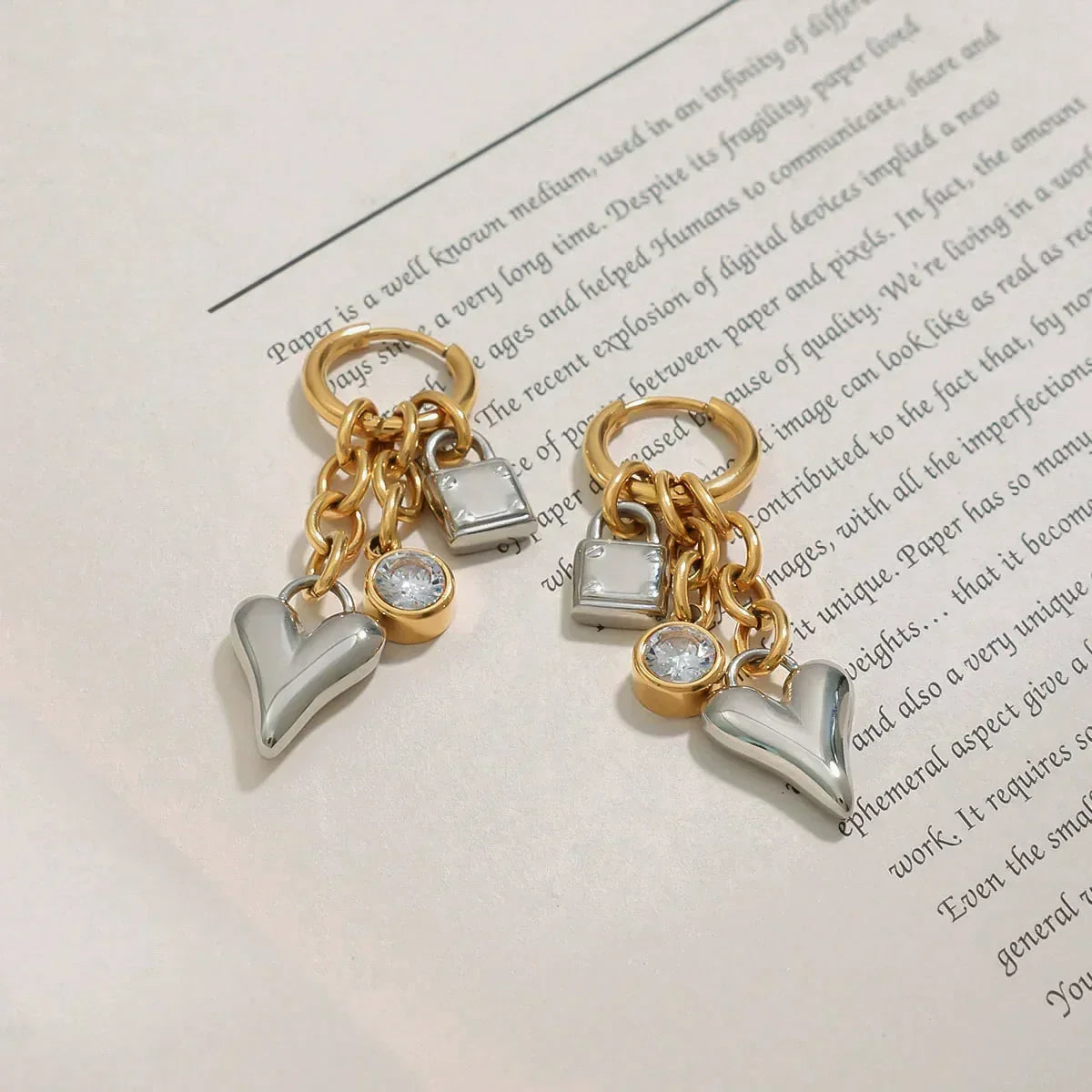 [AuraEcho]Sarah Heart & Lock Gold Earrings