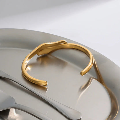 [AuraEcho]Rosalee Serpentine Diamond Bangle