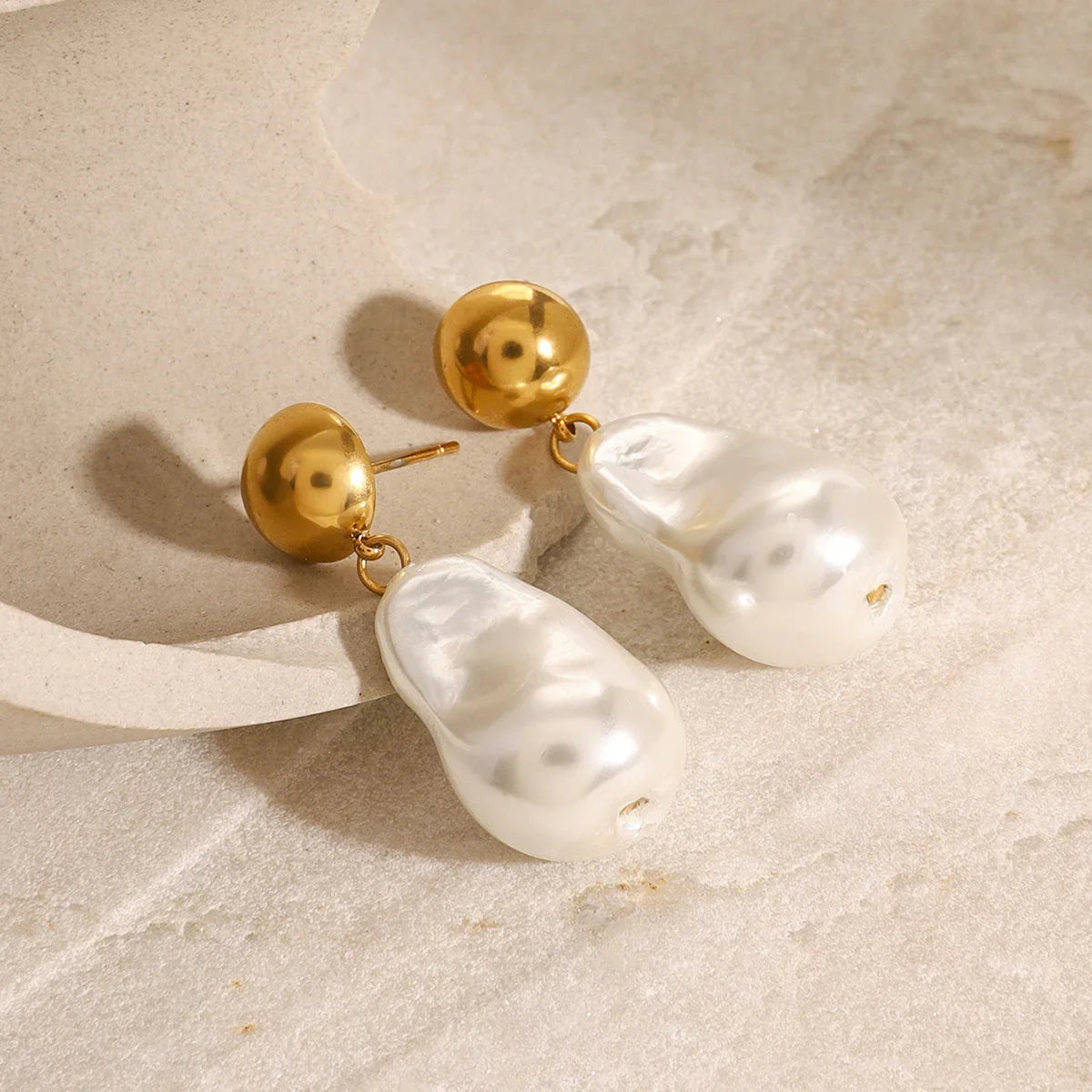 [AuraEcho]Ariana Chunky Pearl Drop Earrings