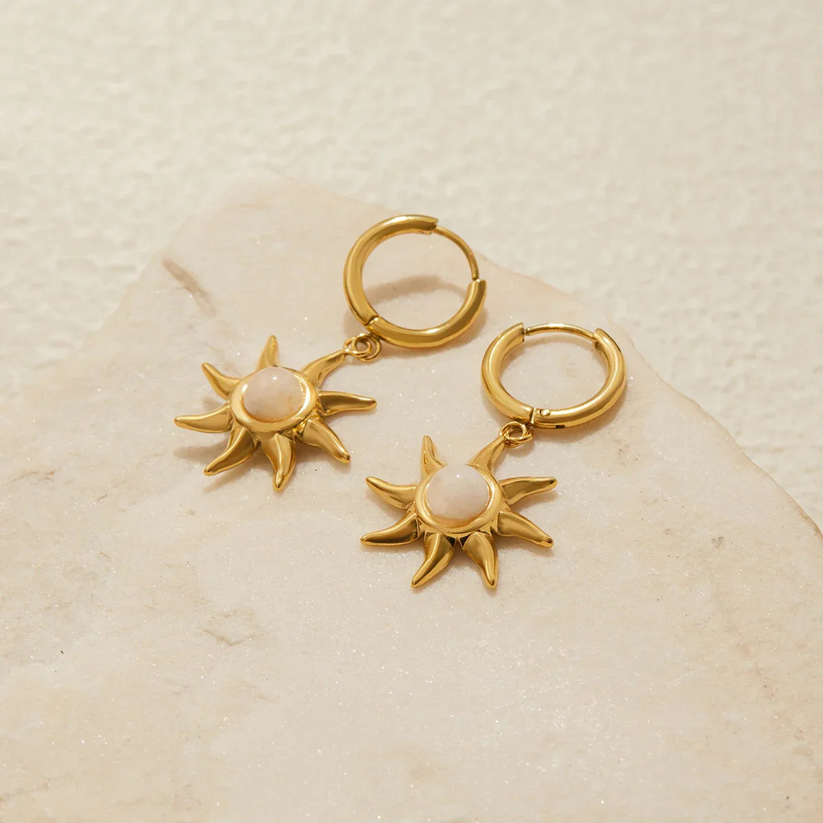 [AuraEcho]Helia Sun-shaped Moonstone Earrings