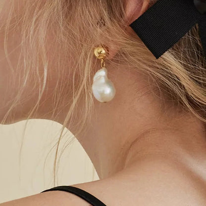 [AuraEcho]Ariana Chunky Pearl Drop Earrings