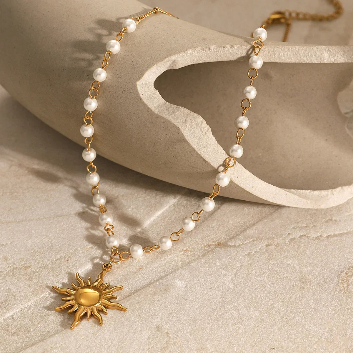 [AuraEcho]Apollo Sun Pearl Necklace