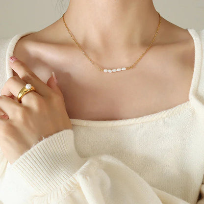 [AuraEcho]Fleur Freshwater Pearl Gold Necklace