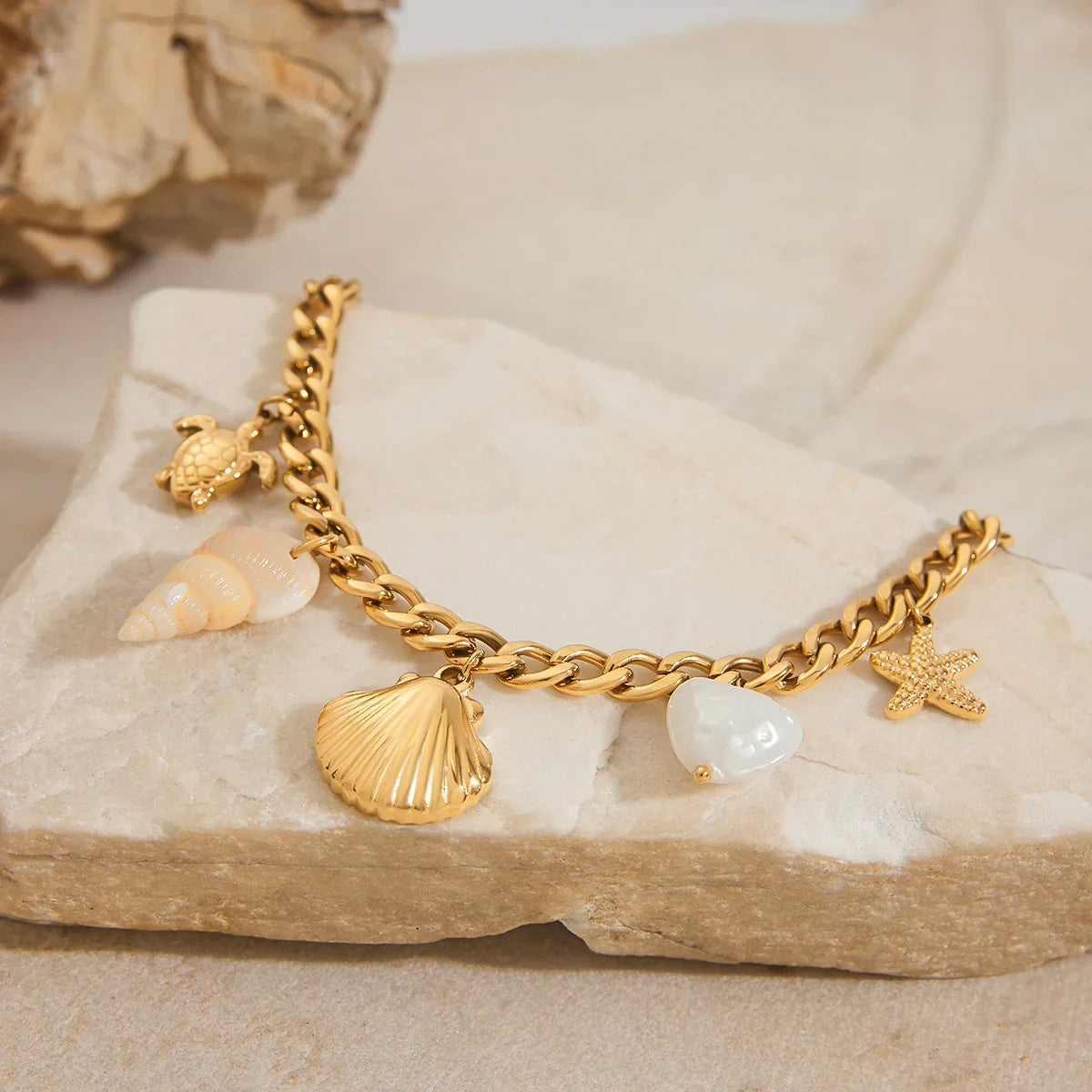 [AuraEcho]Lilianne Freshwater Pearl Bracelet