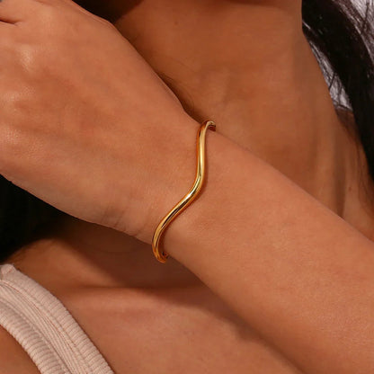 [AuraEcho]Lucinda Gold Bangle