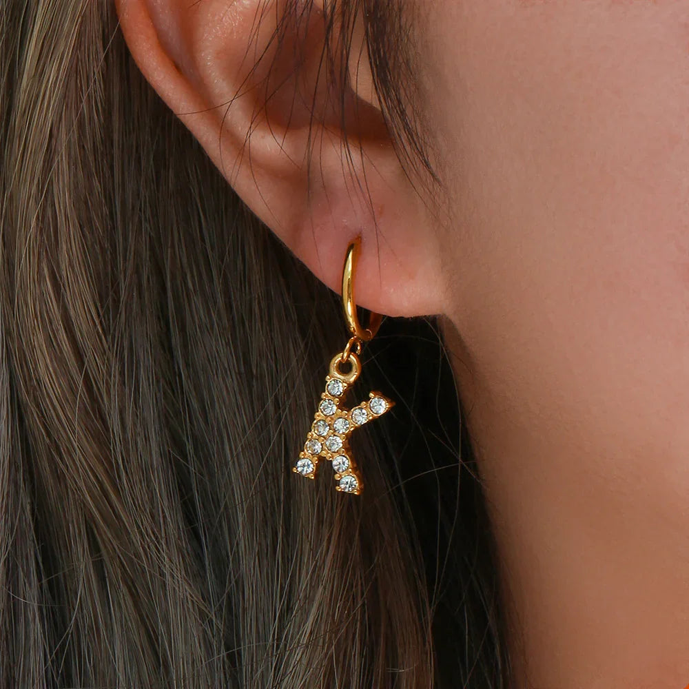 [AuraEcho]Wilhemina Initial Letter Earrings