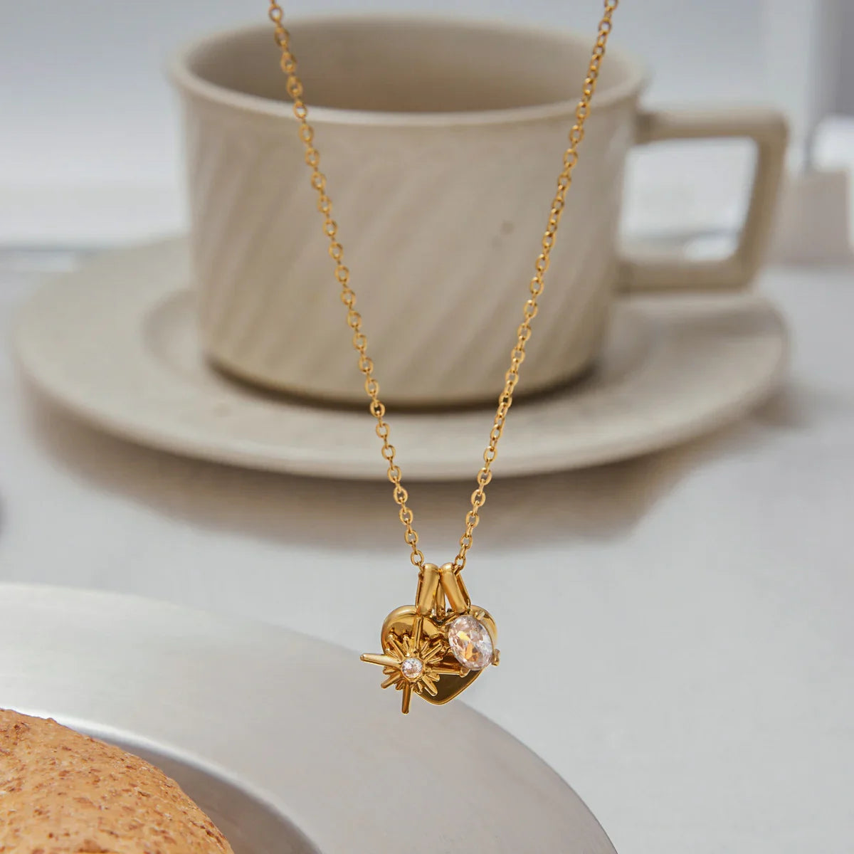 [AuraEcho]A Mother's Appreciation Gold Locket