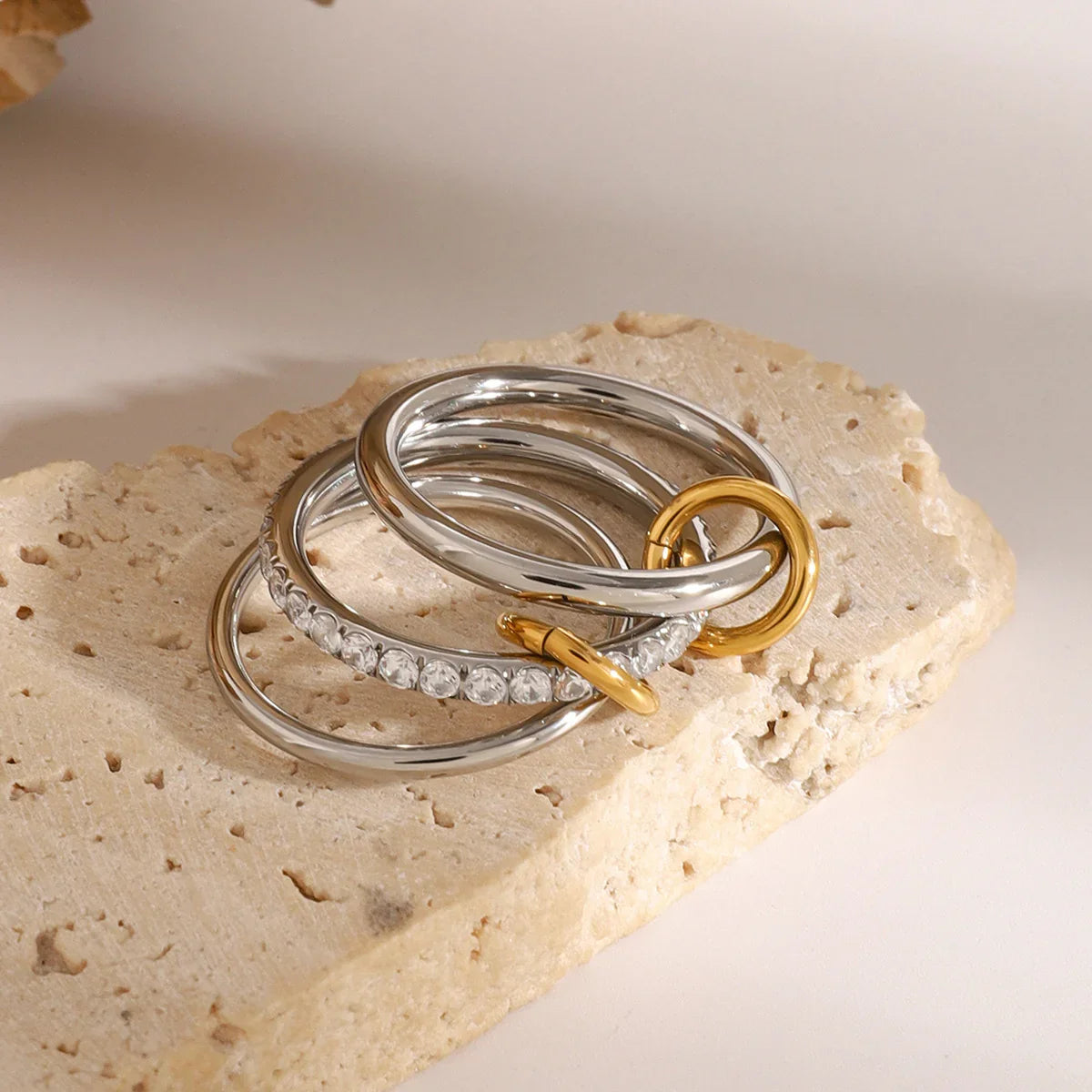 [AuraEcho]Desiree Stacked Diamond Ring