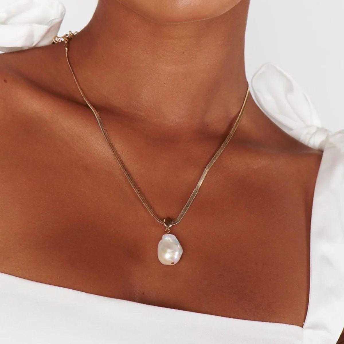 [AuraEcho]Glorietta Herringbone Pearl Necklace