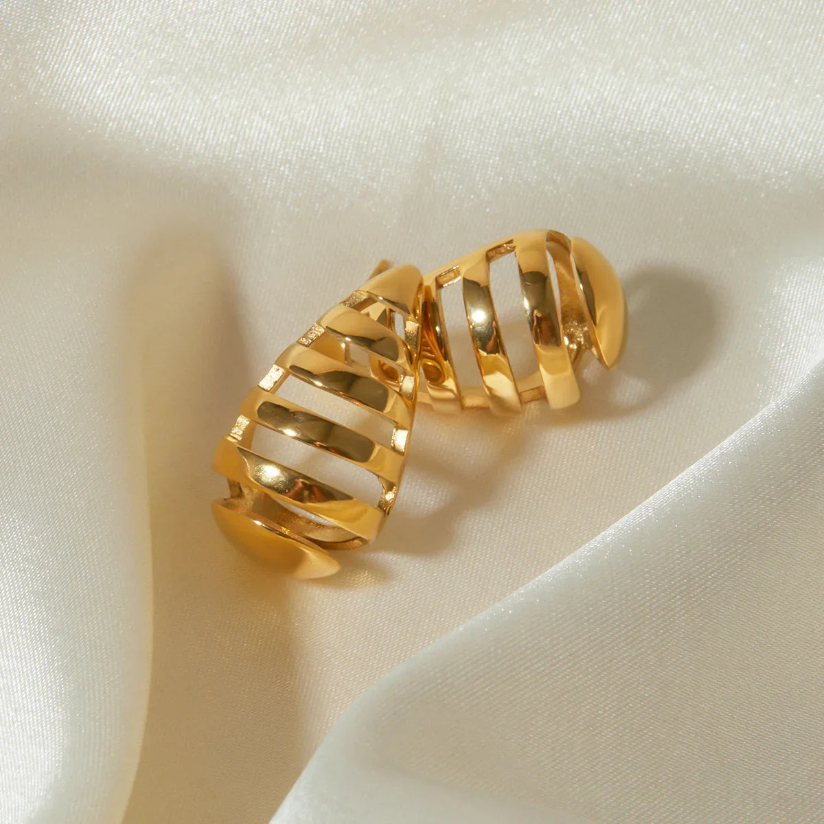 [AuraEcho]Katrin Drop Gold Earrings