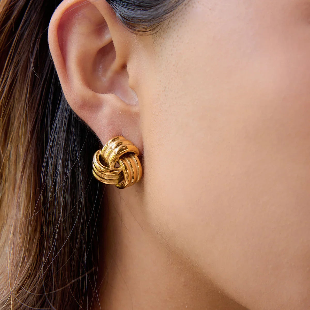 [AuraEcho]Avielle Chunky Gold Knot Earrings