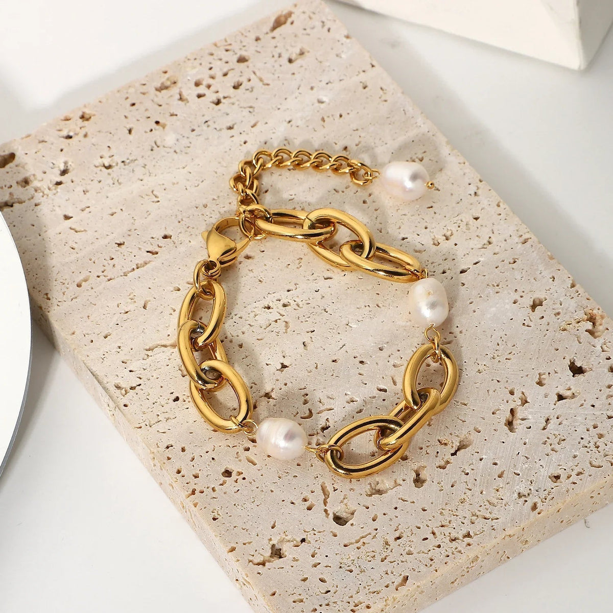 [AuraEcho]Serafina Freshwater Pearl Bracelet