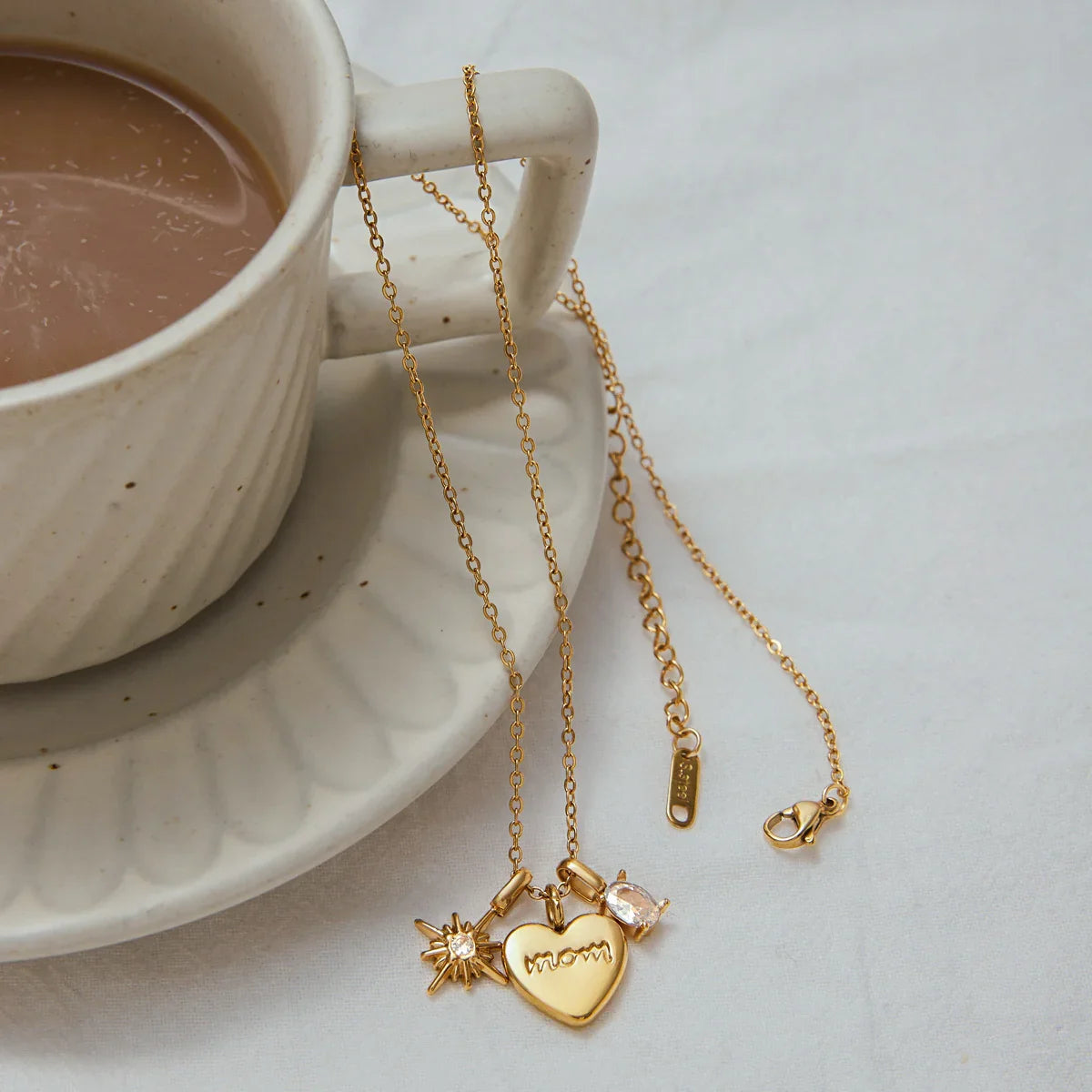 [AuraEcho]A Mother's Appreciation Gold Locket