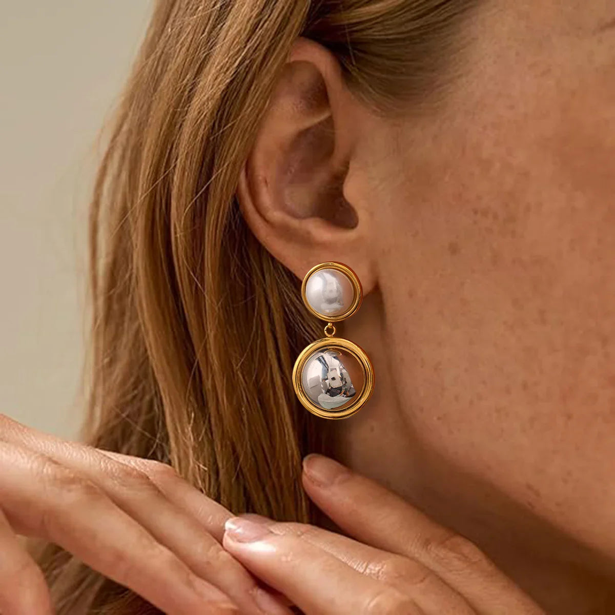 [AuraEcho]Avery Pearl Dome Earrings