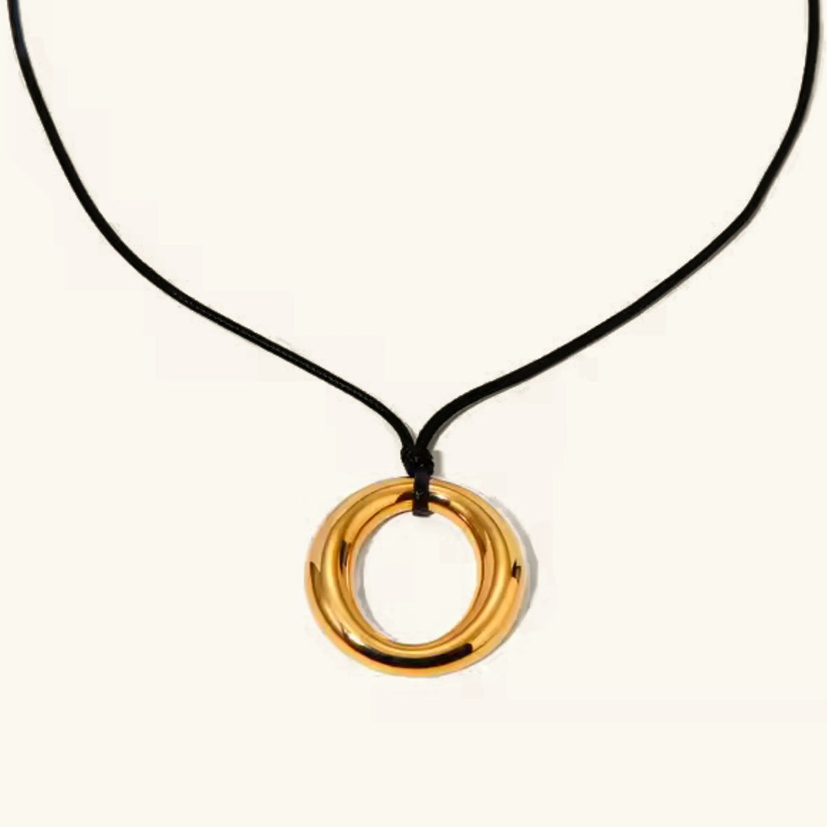 [AuraEcho]Evanna Ring Pendant