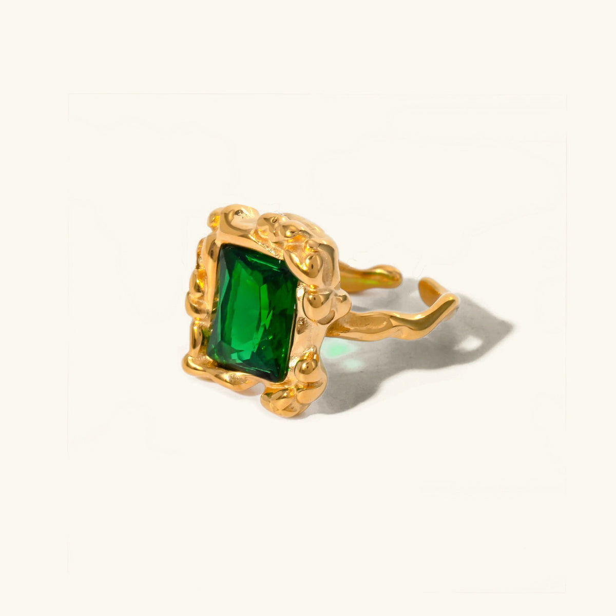 [AuraEcho]Priscilla Emerald Ring