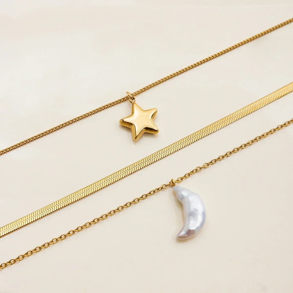 [AuraEcho]Cirra Sun & Moon Layered Gold Necklace