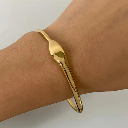 [AuraEcho]Vinny Gold Bangle
