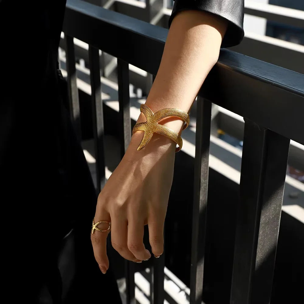 [AuraEcho]Annika Gold Starfish Cuff