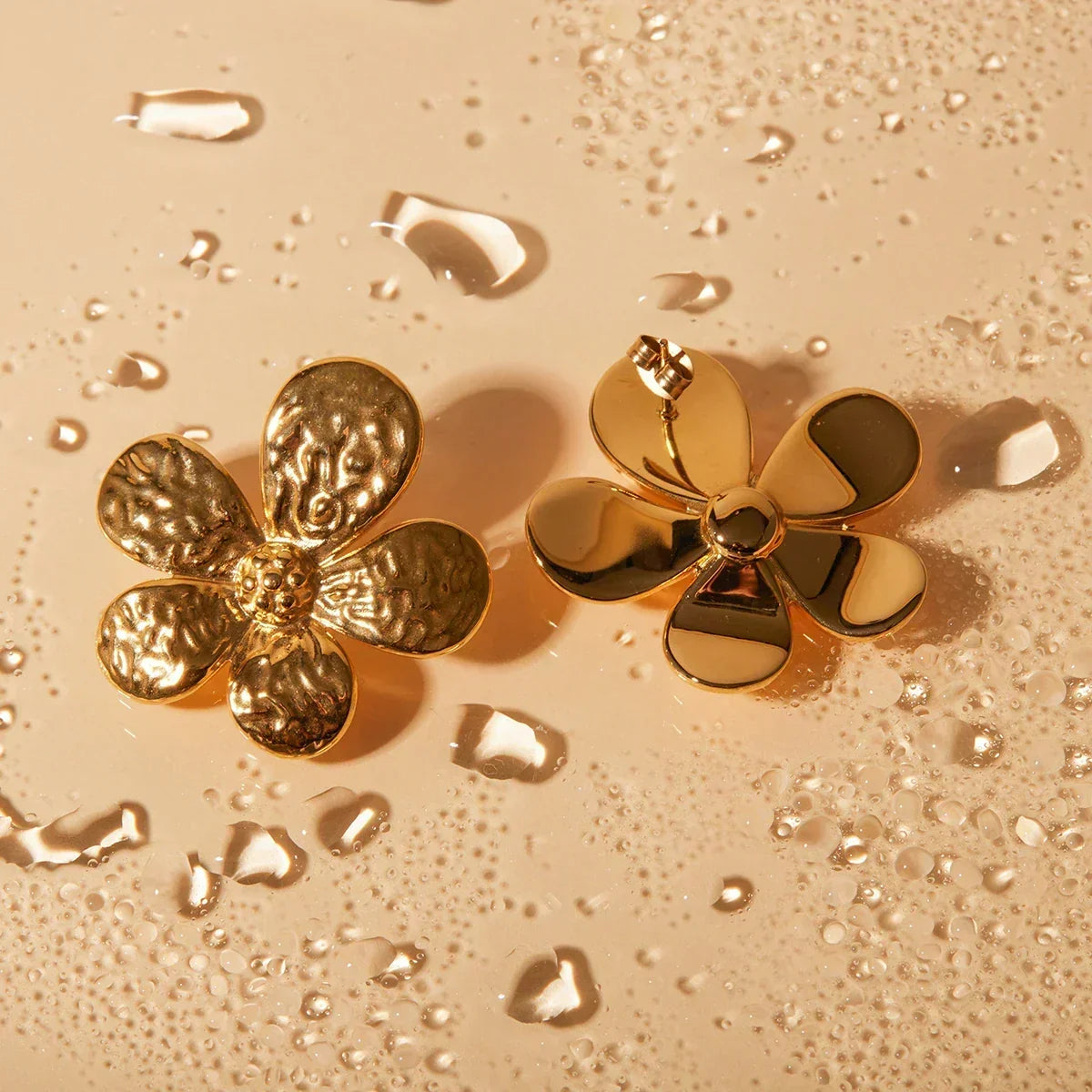 [AuraEcho]Daisy Gold Earrings