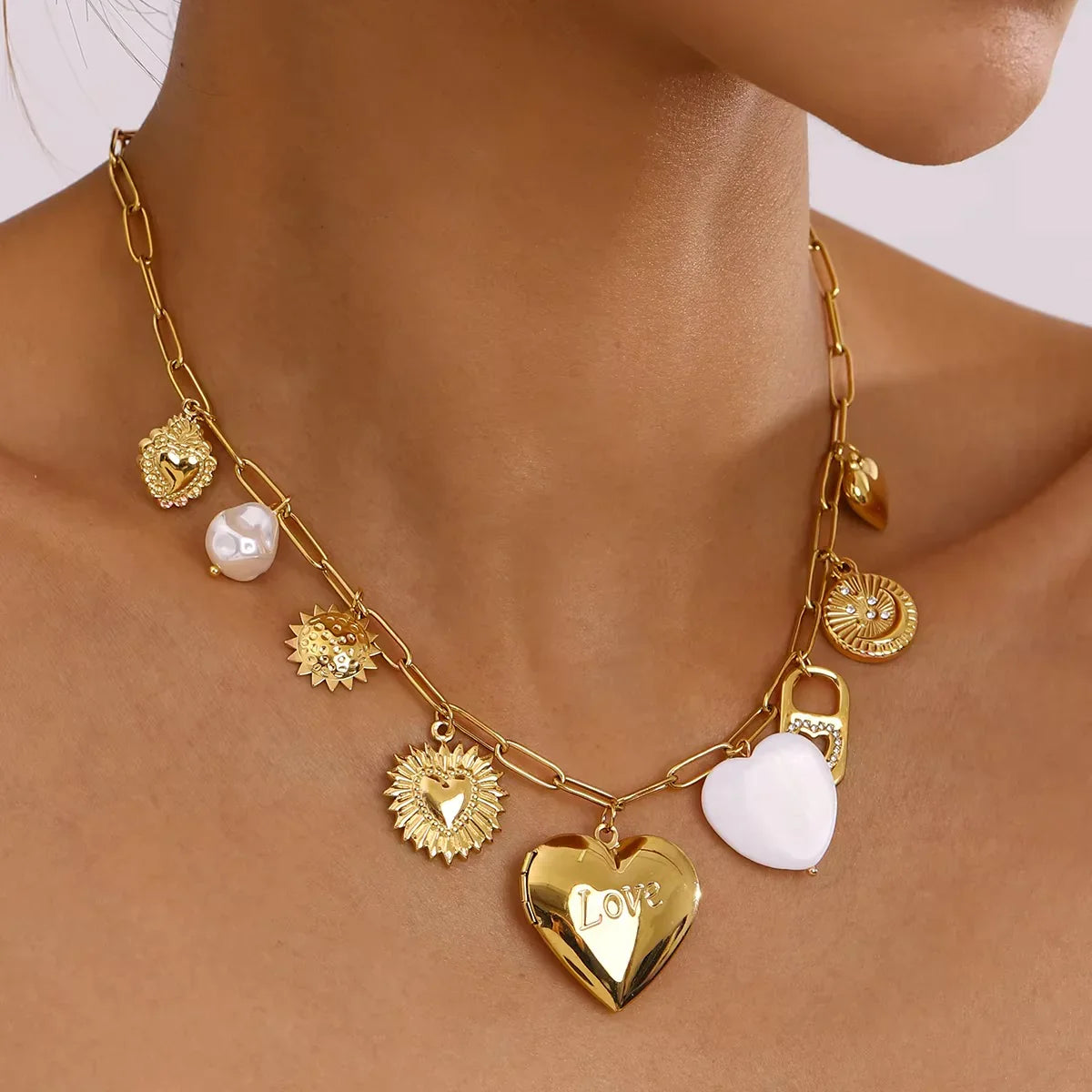 [AuraEcho]Lianne Gold Heart Locket