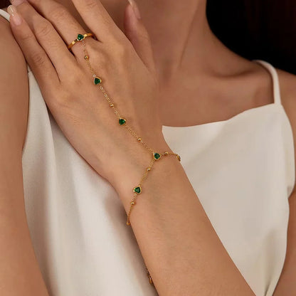 [AuraEcho]Gladys Emerald Heart Hand Chain
