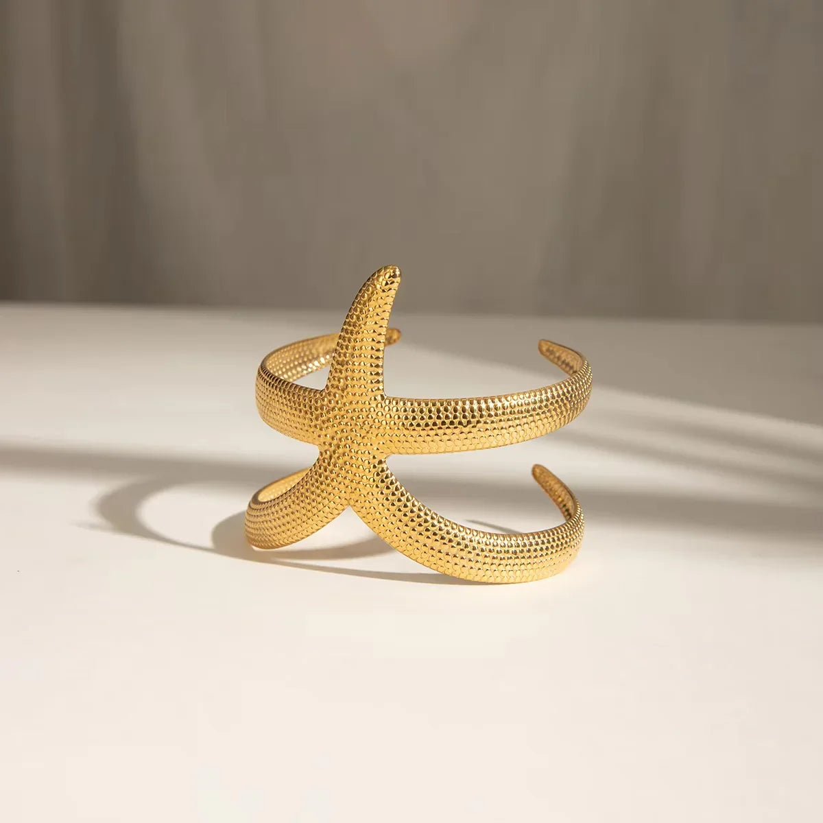 [AuraEcho]Annika Gold Starfish Cuff