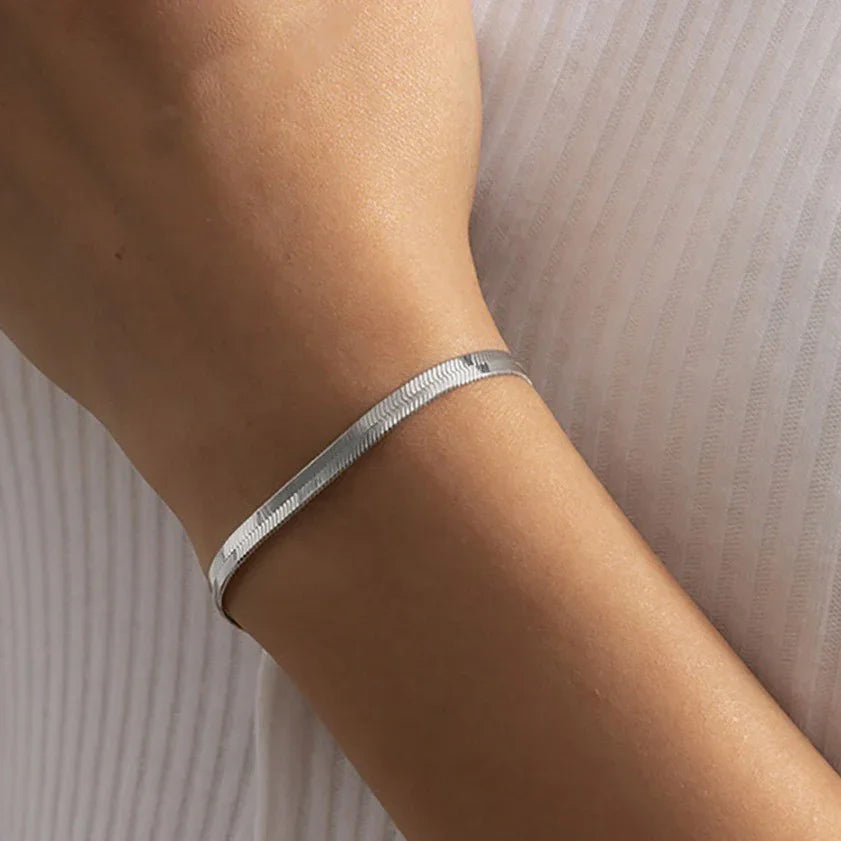 [AuraEcho]Vida Gold Herringbone Bracelet
