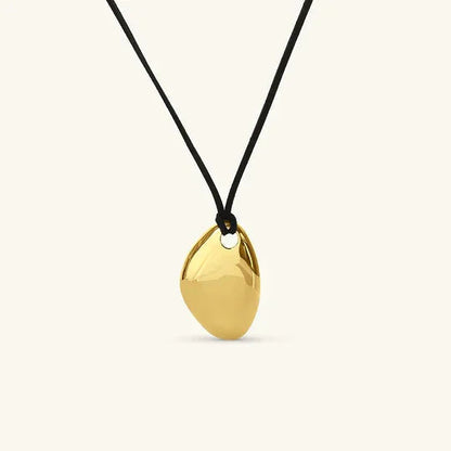 [AuraEcho]Vionna Gold Pebble Pendant