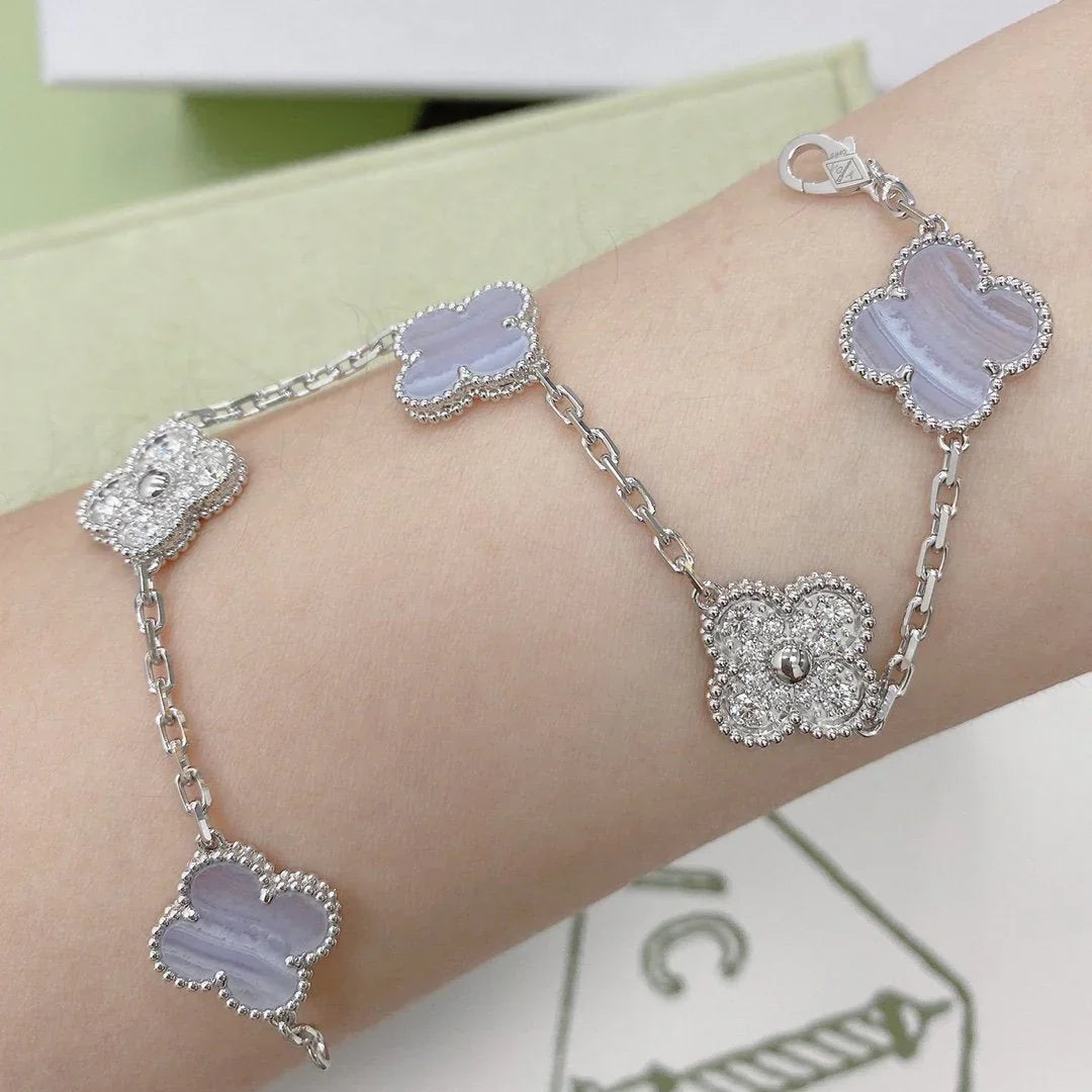 [AuraEcho] CLOVER 5 MOTIF PURPLE CHALCEDONY BRACELET COLLECTION