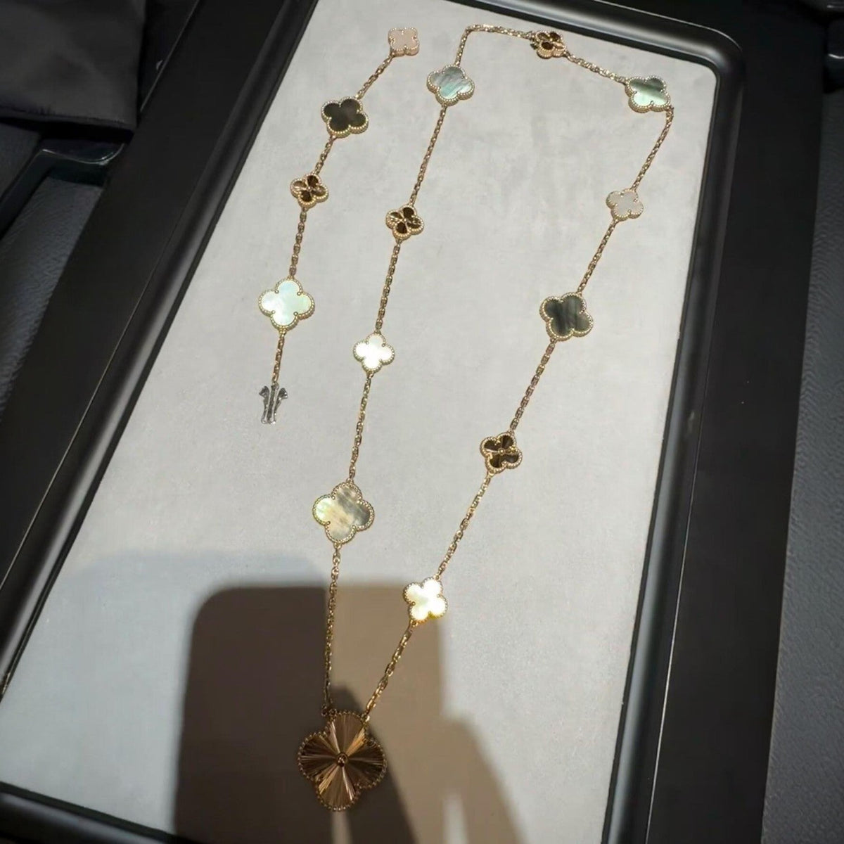 [AuraEcho]DETACHABLE CLOVER 15(11+4) FLOWER ROSE GOLD NECKLACE SET